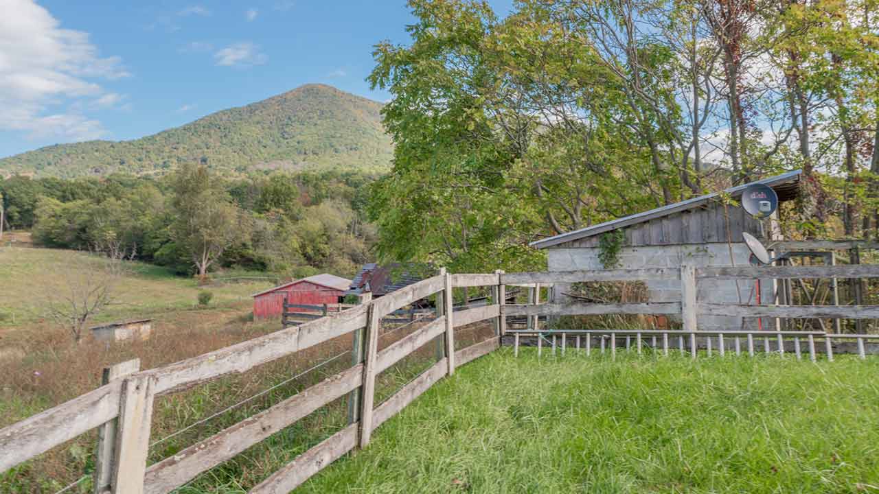 c.1760 Cedar Glen Farm