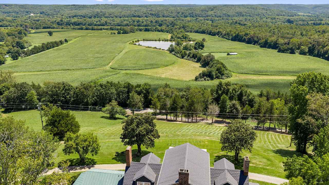 Bon Aire c.1812 Federal historic home on 43 acres in Wingina Virginia